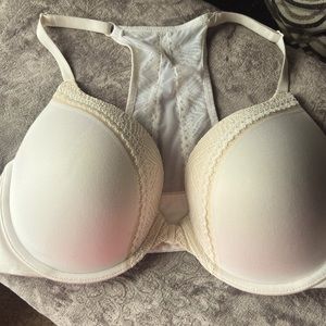 Victoria Secret Cream Razorback plunge  front closure bra size 36DD